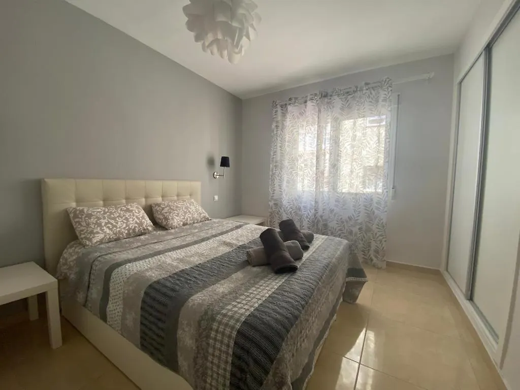 Apartment Delfin Estepona Spain